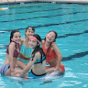 Meet your Posher, Summer